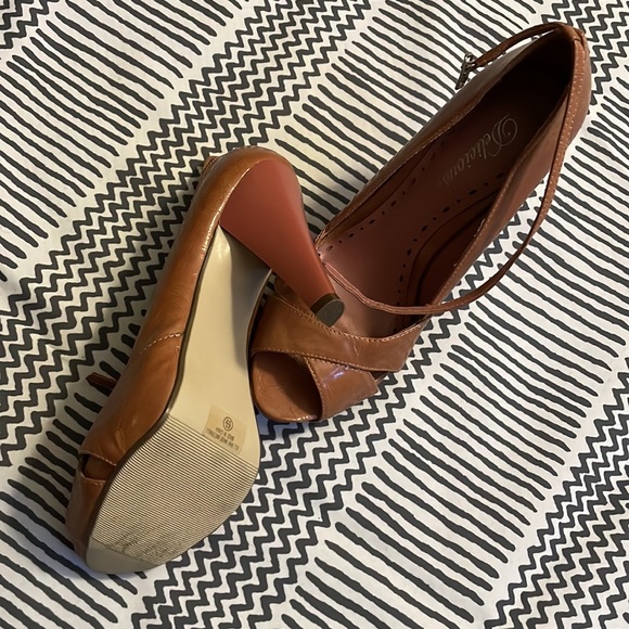 Fabulous pink-peach peep toe heels size 6.5 - Picture 4 of 12